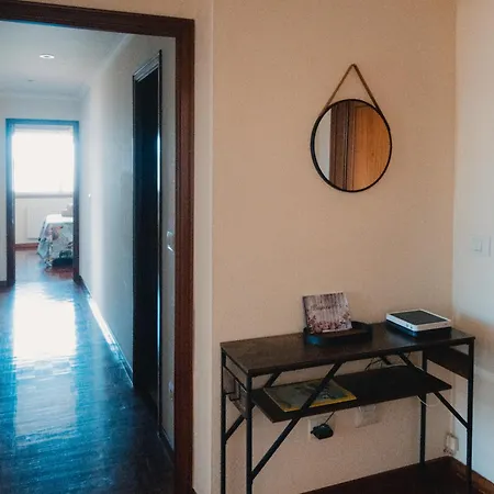 Apartamento Piso 3 Con Parking A 5mins Vialia & Halo Vistas A La Ria De ツ By Rias Baixas *