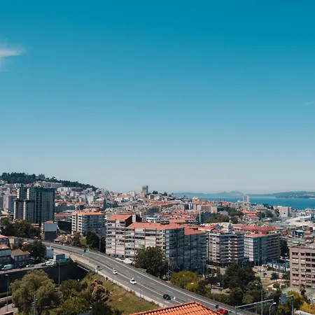 Piso 3 Con Parking A 5mins Vialia & Halo Vistas A La Ria De ツ By Rias Baixas *