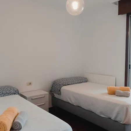 Piso 3 Con Parking A 5mins Vialia & Halo Vistas A La Ria De ツ By Rias Baixas Apartment Vigo