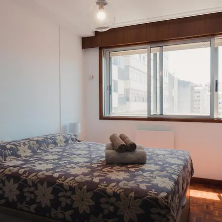 Piso 3 Con Parking A 5mins Vialia & Halo Vistas A La Ria De ツ By Rias Baixas Apartamento