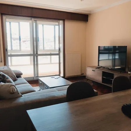 Apartamento Piso 3 Con Parking A 5mins Vialia & Halo Vistas A La Ria De ツ By Rias Baixas *