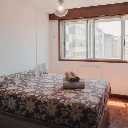 Piso 3 Con Parking A 5mins Vialia & Halo Vistas A La Ria De ツ By Rias Baixas Apartment Vigo